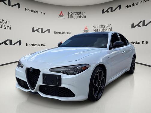 2023 Alfa Romeo Giulia Veloce AWD