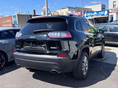 2020 Jeep Cherokee Latitude Plus