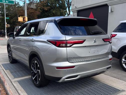 2022 Mitsubishi Outlander SE 2.5 S-AWC