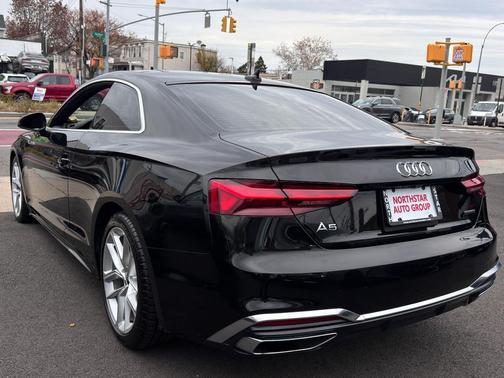 2023 Audi A5 Premium 45 TFSI S line quattro S tronic