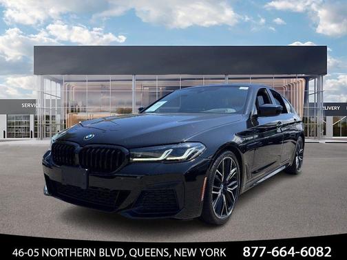 2022 BMW 530 i