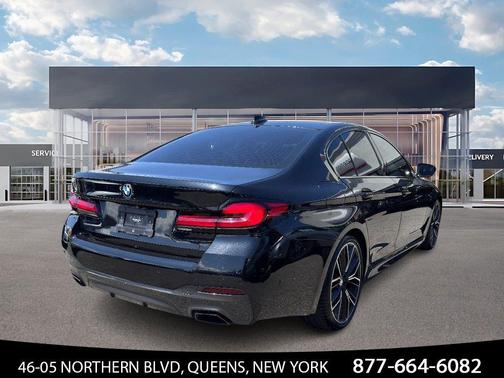 2022 BMW 530 i