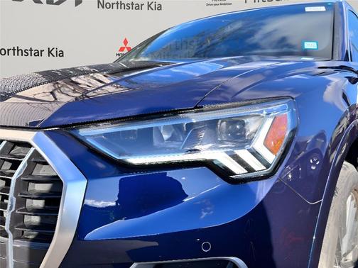 Navarra Blue Metallic 2021 Audi Q3 40 Premium Plus