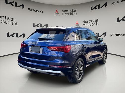 Navarra Blue Metallic 2021 Audi Q3 40 Premium Plus