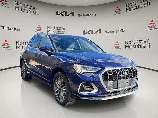 Navarra Blue Metallic 2021 Audi Q3 40 Premium Plus