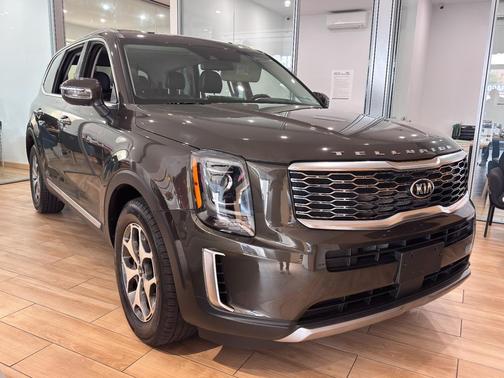 2020 Kia Telluride S