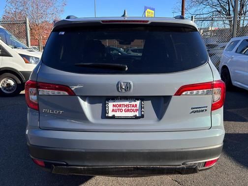 2022 Honda Pilot AWD Special Edition