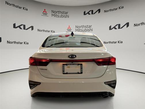 Clear White 2021 Kia Forte LXS