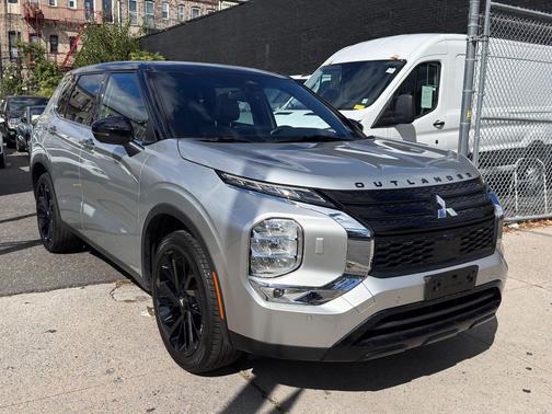 2023 Mitsubishi Outlander SEL Black Edition S-AWC