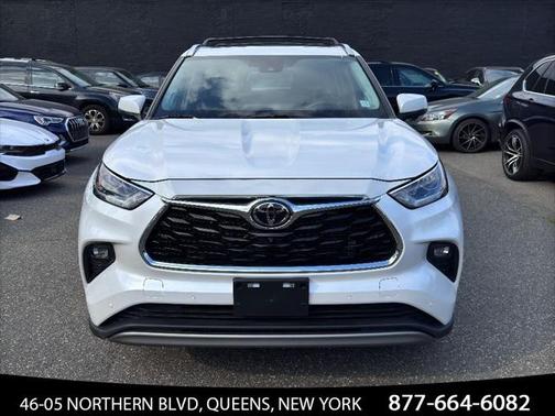 2023 Toyota Highlander Platinum