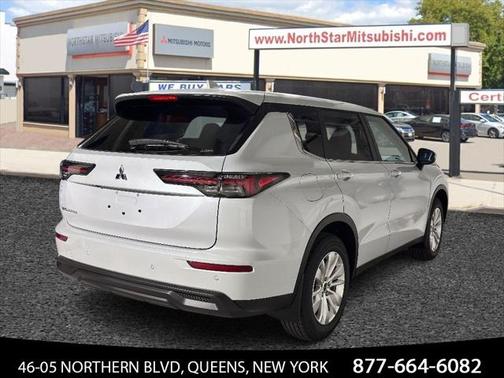 2025 Mitsubishi Outlander ES 2.5 S-AWC