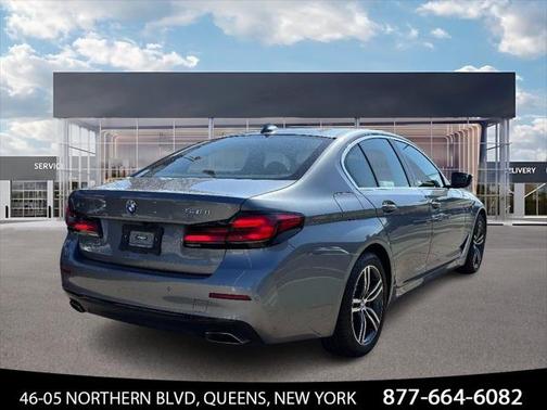 2022 BMW 530 i xDrive
