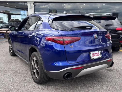 2022 Alfa Romeo Stelvio Ti