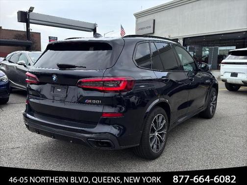 2022 BMW X5 M50i