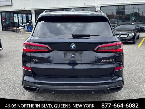 2022 BMW X5 M50i