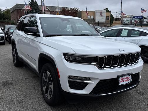 2023 Jeep Grand Cherokee 4xe Base