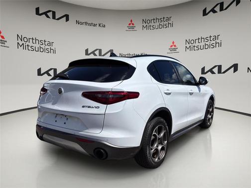 2022 Alfa Romeo Stelvio Ti