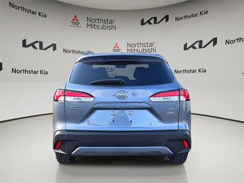 2024 Toyota Corolla Cross LE