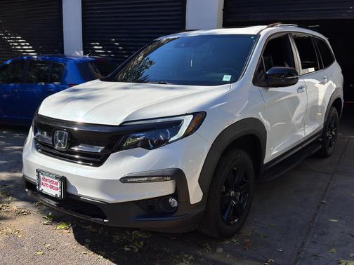 2022 Honda Pilot AWD TrailSport