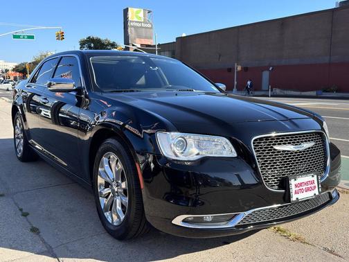 2018 Chrysler 300 Limited