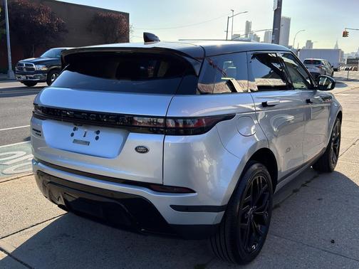 2020 Land Rover Range Rover Evoque SE
