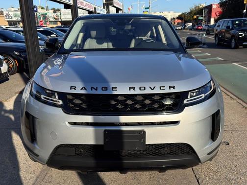 2020 Land Rover Range Rover Evoque SE