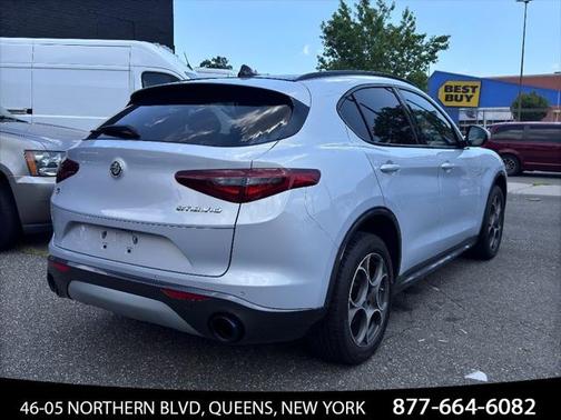 2022 Alfa Romeo Stelvio Ti