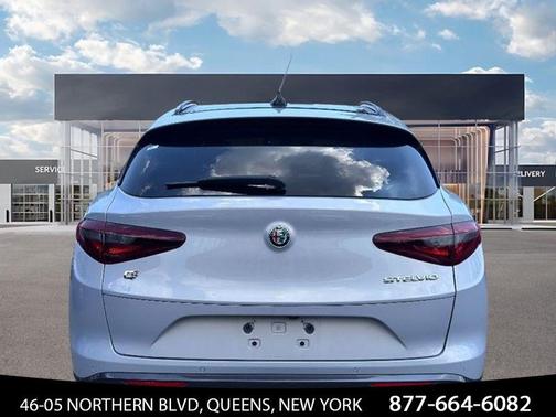 2022 Alfa Romeo Stelvio Ti
