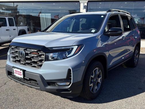 2023 Honda Passport AWD TrailSport