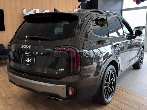 2023 Kia Telluride SX Prestige X-Line
