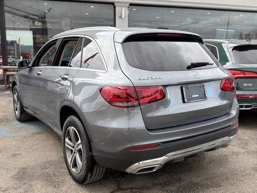 2022 Mercedes-Benz GLC 300 4MATIC