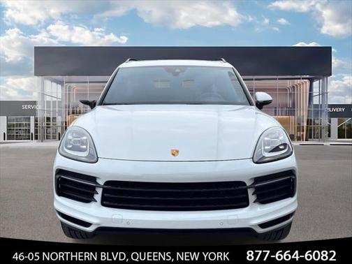 2022 Porsche Cayenne Platinum Edition