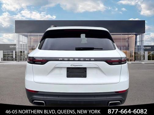 2022 Porsche Cayenne Platinum Edition