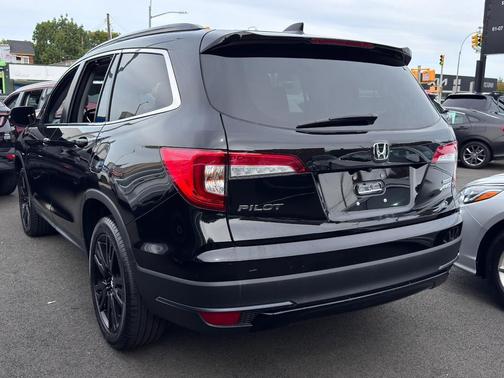 2022 Honda Pilot AWD Special Edition