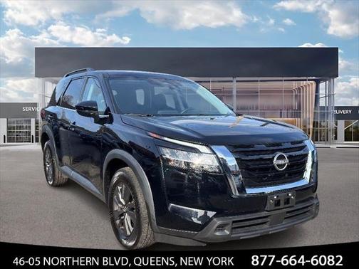 2022 Nissan Pathfinder SV 4WD