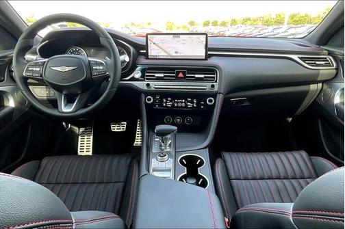 2025 Genesis G70 3.3T AWD Sport Advanced
