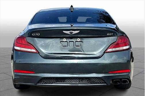 2020 Genesis G70 2.0T RWD