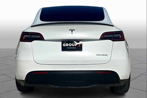 2022 Tesla Model Y Performance Dual Motor All-Wheel Drive