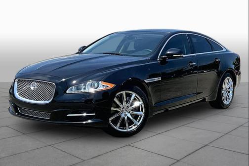 Ultimate Black 2013 Jaguar XJ Base