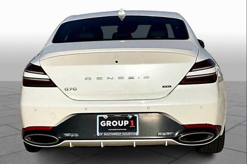 2023 Genesis G70 3.3T RWD
