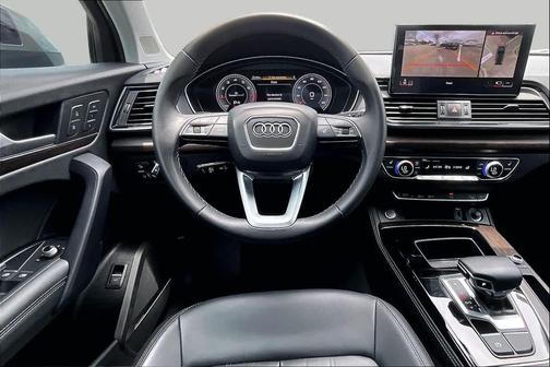 Chronos Gray Metallic 2023 Audi Q5 45 S line Premium Plus