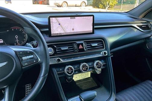 2023 Genesis G70 2.0T