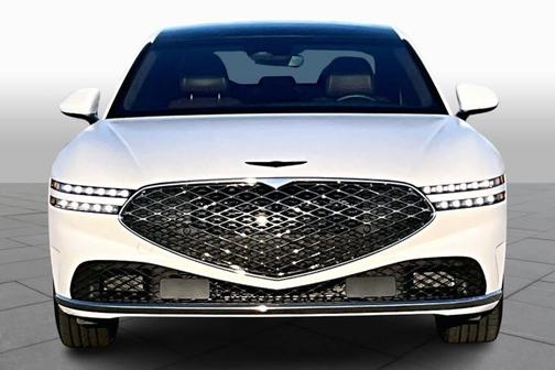 2024 Genesis G90 e-SC