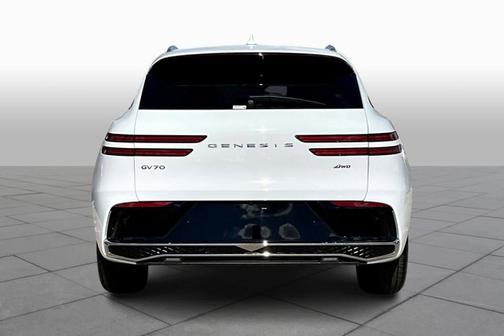 2026 Genesis GV70 2.5T