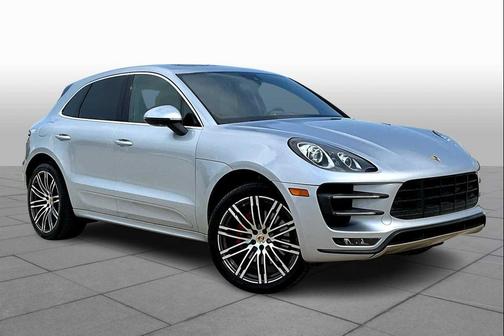 2016 Porsche Macan Turbo