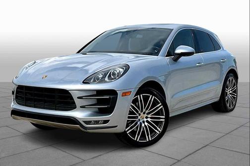 2016 Porsche Macan Turbo
