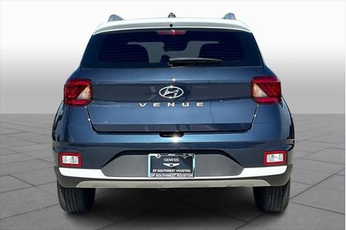 2024 Hyundai VENUE Limited