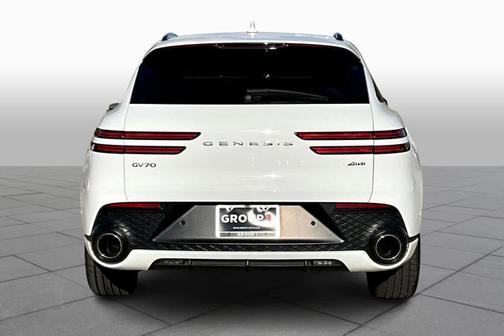 2025 Genesis GV70 2.5T