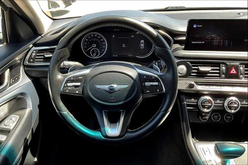 2022 Genesis G70 3.3T RWD