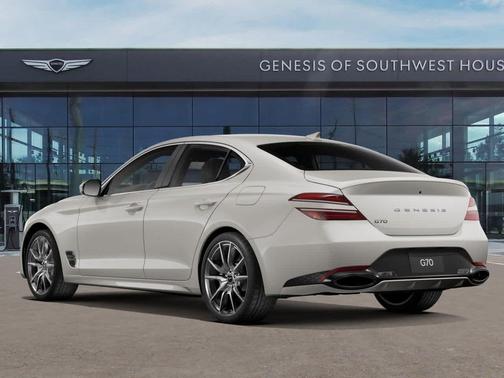 Vatna Gray 2026 Genesis G70 2.5T RWD